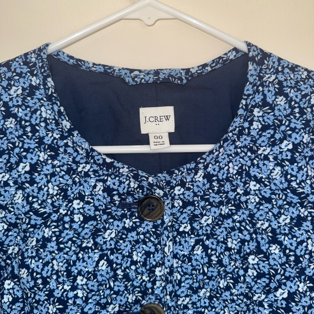 J. Crew Blue Floral Quilted Jacket Women’s Size 00 Cottagecore Button Front - Picture 5 of 8